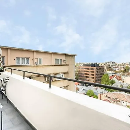 Lejlighed Superb Views 3br Midtown Flat - 3 Balconies