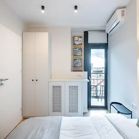 Lejlighed Superb Views 3br Midtown Flat - 3 Balconies