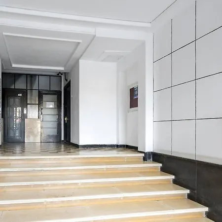 Superb Views 3br Midtown Flat - 3 Balconies Apartment Bucharest