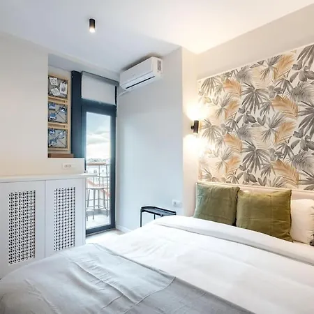 Superb Views 3br Midtown Flat - 3 Balconies