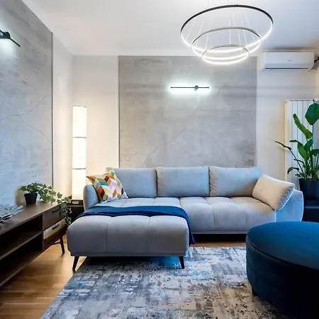 Superb Views 3br Midtown Flat - 3 Balconies Apartment Bucharest