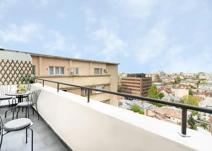 Daire Superb Views 3br Midtown Flat - 3 Balconies