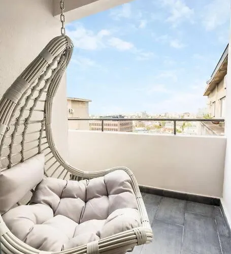 Superb Views 3br Midtown Flat - 3 Balconies