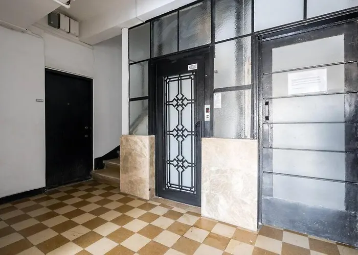 Superb Views 3br Midtown Flat - 3 Balconies *