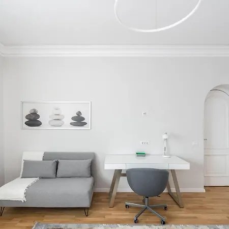 Apartman Superb Views 3br Midtown Flat - 3 Balconies *